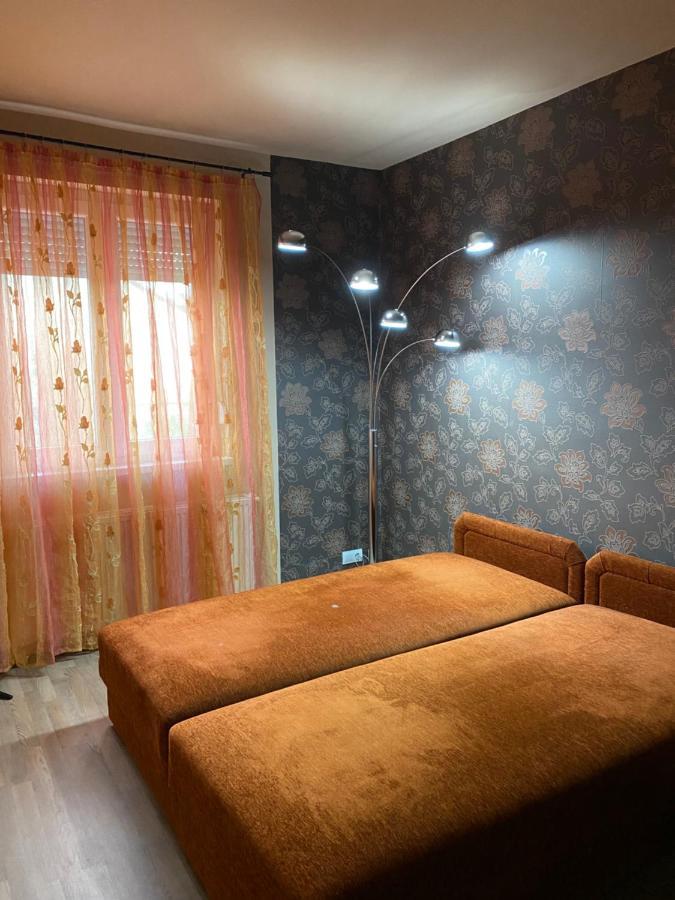 Platan Apartman Hajdúszoboszló Exteriör bild
