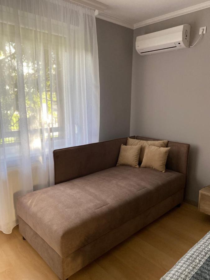 Platan Apartman Hajdúszoboszló Exteriör bild
