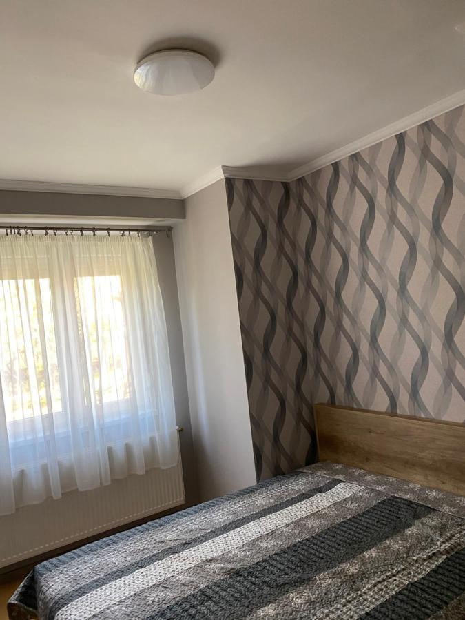 Platan Apartman Hajdúszoboszló Exteriör bild